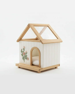DAISY Cedar Indoor Dog House – A Warm, Cottage-Style Wooden Home for Small Pets